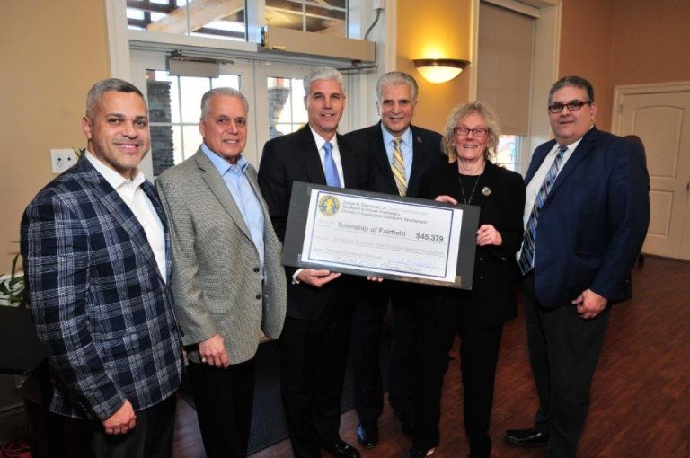 The County of Essex, New Jersey ESSEX COUNTY EXECUTIVE DIVINCENZO