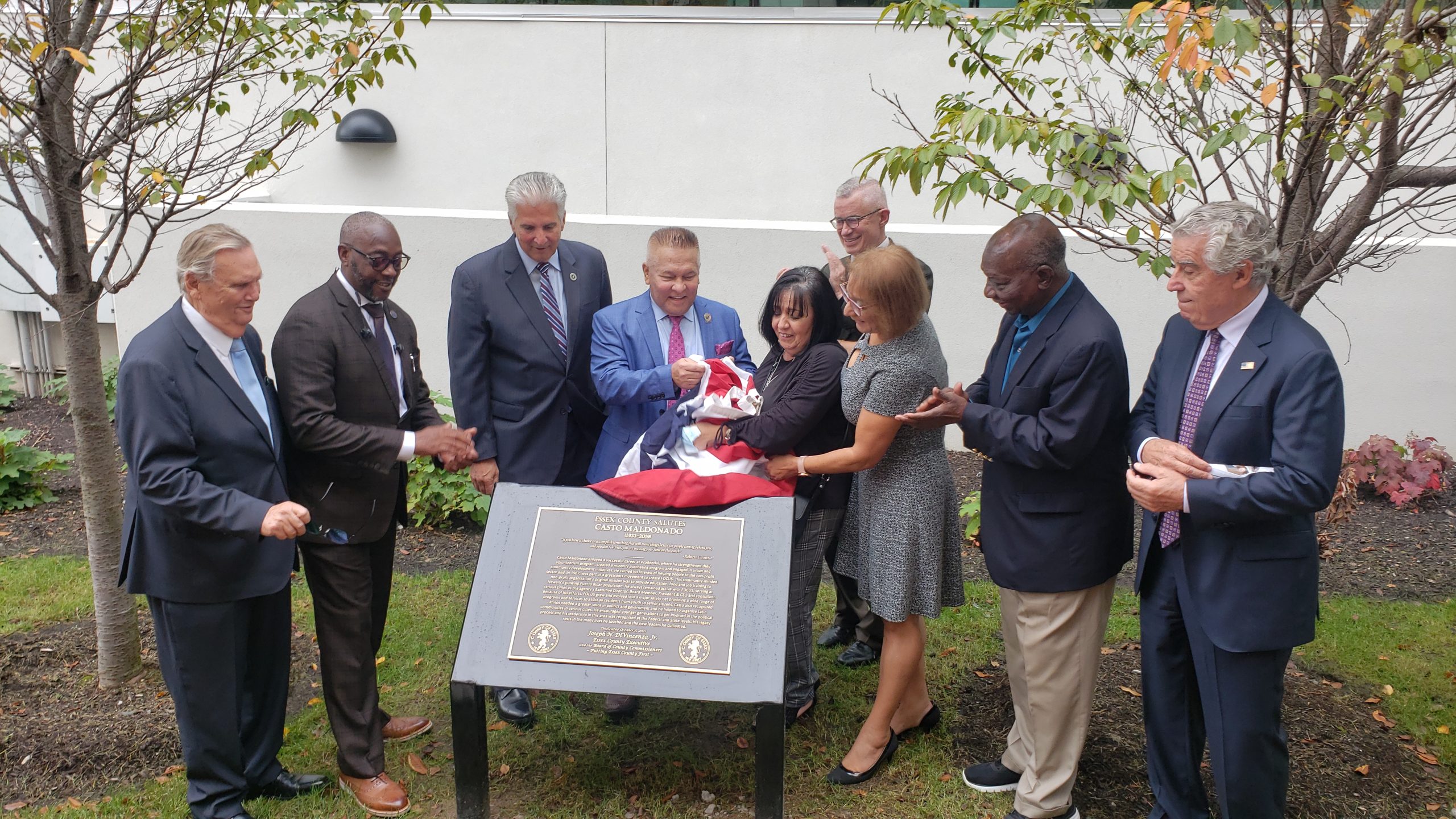 Senate passes bill to honor baseball pioneer Larry Doby