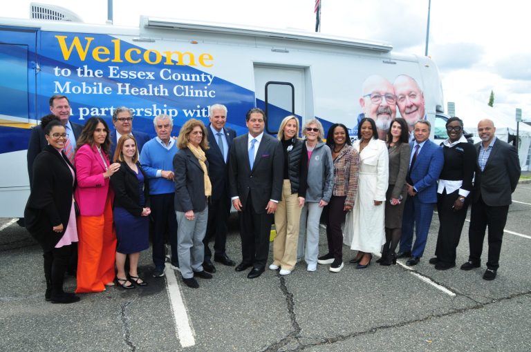 The County of Essex, New Jersey ESSEX COUNTY EXECUTIVE DIVINCENZO AND