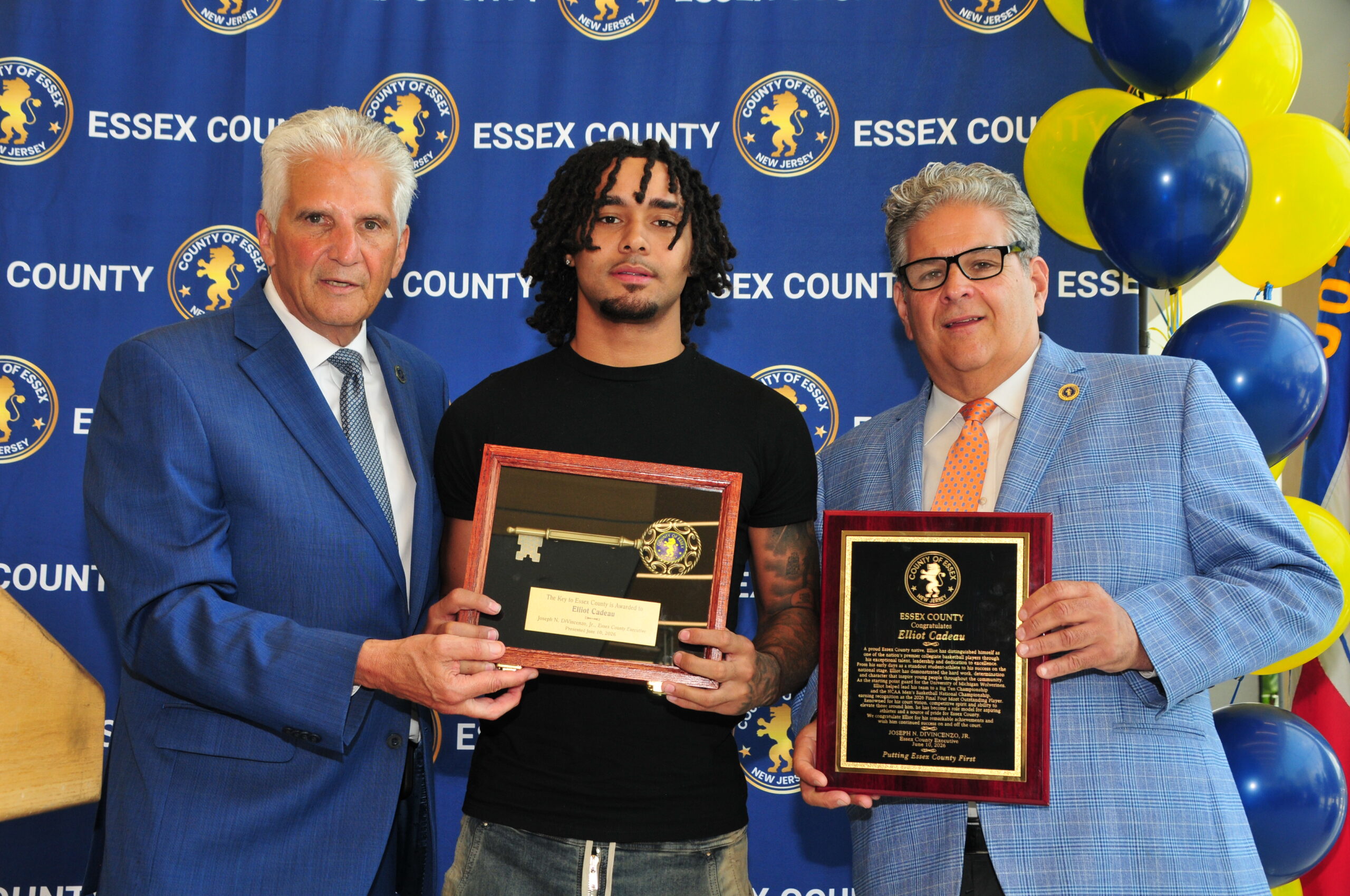 ESSEX COUNTY EXECUTIVE DIVINCENZO HONORS ELLIOT CADEAU  FOR ACHIEVING ATHLETIC EXCELLENCE BY EARNING THE  2026 NCAA NATIONAL CHAMPIONSHIP  AND 2026 NCAA FINAL FOUR MOST OUTSTANDING PLAYER