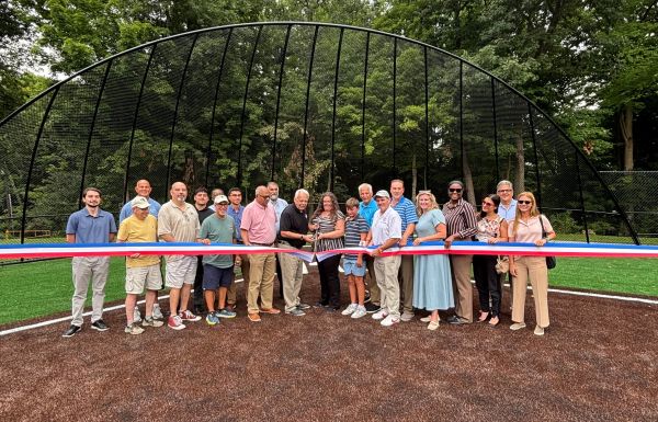 ESSEX COUNTY EXECUTIVE DIVINCENZO ANNOUNCES  COMPLETION OF PROJECT TO MODERNIZE BASEBALL FIELD  IN ESSEX COUNTY GROVER CLEVELAND PARK IN CALDWELL/ESSEX FELLS